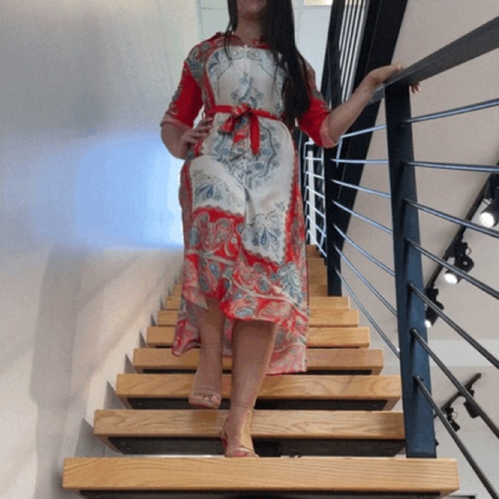 Dress - Picture 6 of 10
